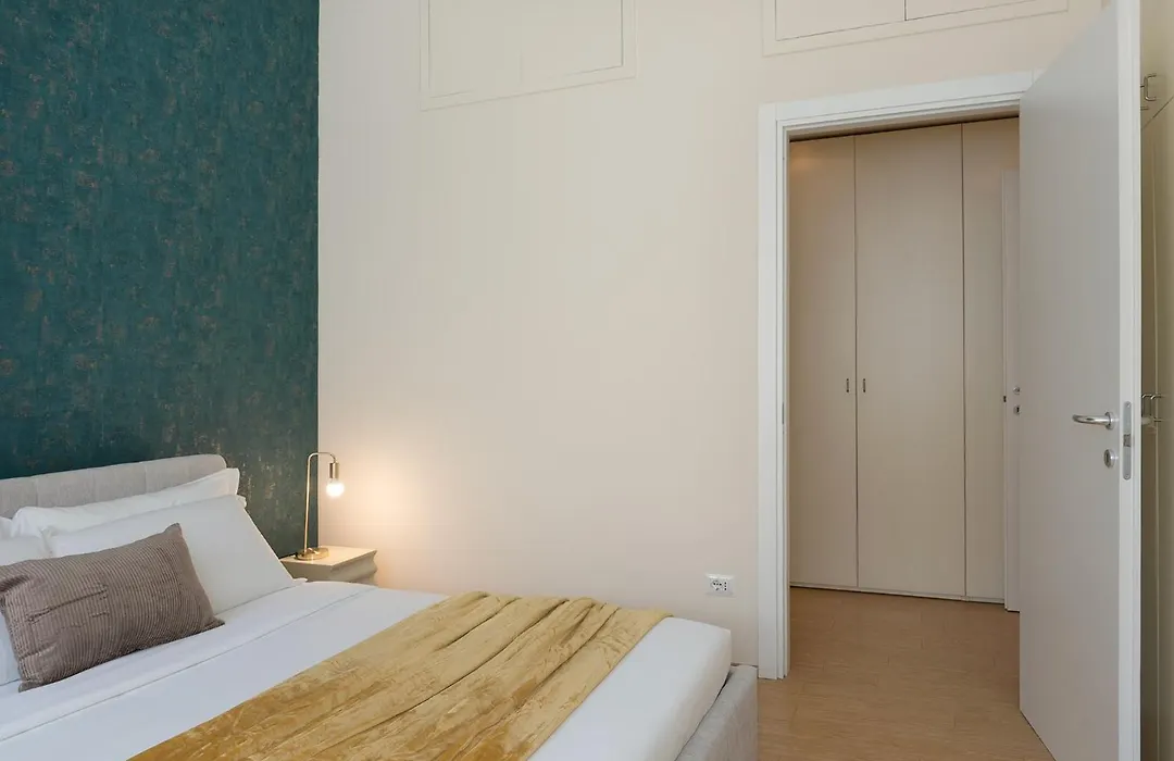 Porta Romana Exclusive Apartment - City Center - M3-1